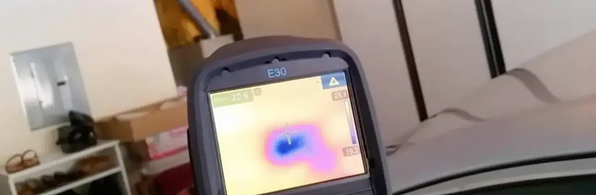 mold inspection using thermal imaging technology to detect moisture and hidden mold in a home in Boca Raton, FL